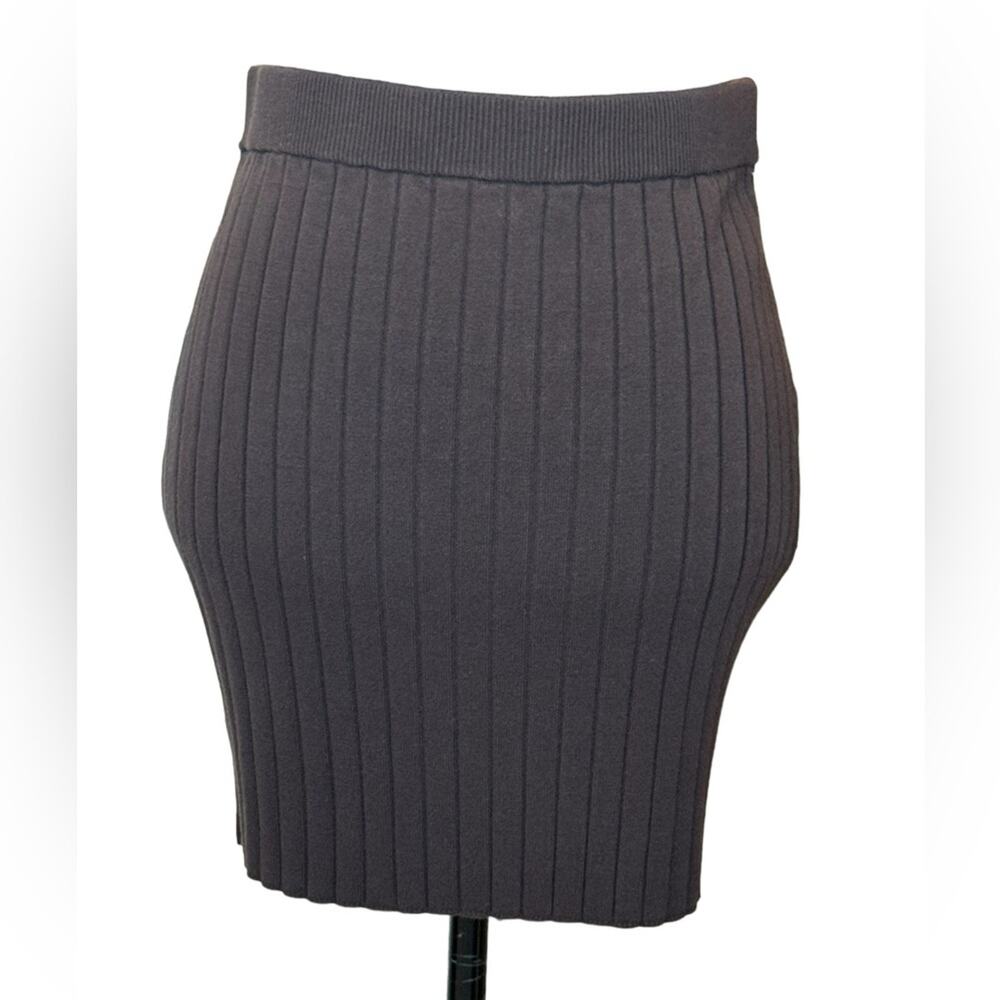 New ~ OPEN EDIT ~ Perfect VISCOSE fall  Sweater Skirt ~ Size M